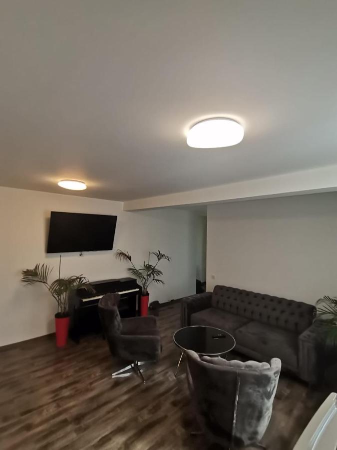 B&P Apartments Mamaia Nord 5 Нэводари Экстерьер фото