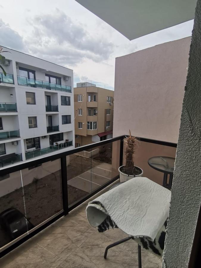 B&P Apartments Mamaia Nord 5 Нэводари Экстерьер фото