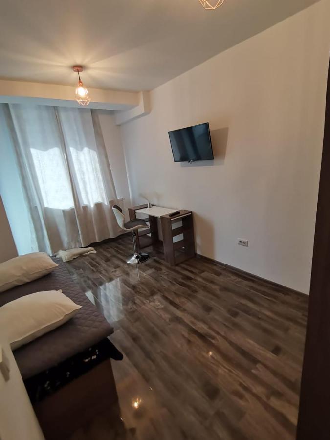 B&P Apartments Mamaia Nord 5 Нэводари Экстерьер фото